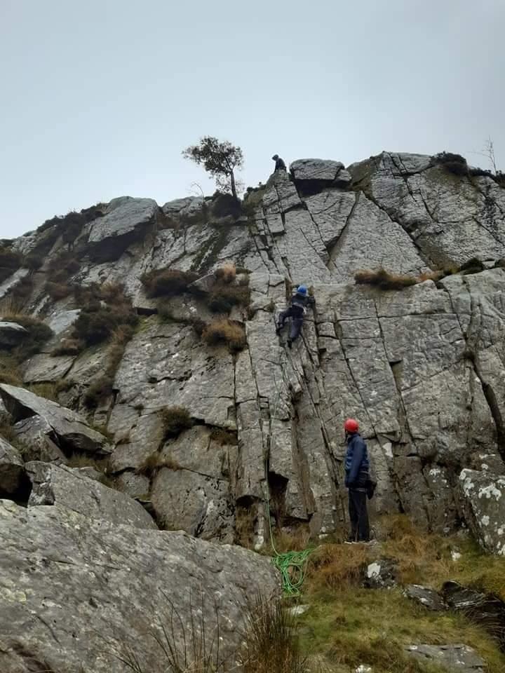 A picture containing rock, outdoor, wall, nature
Description automatically generated